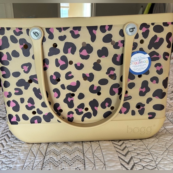 NWT Bogg Bag - Picture 1 of 5